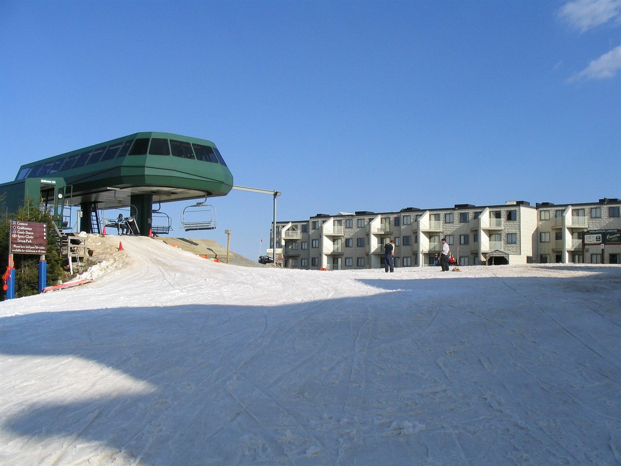 Mountain Lodge Snowshoe Exterior photo